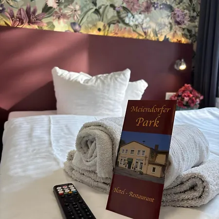 Hotel Meiendorfer Park Free Parking-2